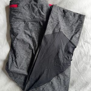 Lululemon cropped running tights